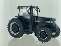 Case Ih Magnum 7140 Black Lim. Edt. Modell Von Britains 1:32