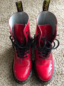 ladies doc marten boots size 5