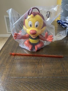 Disney Spike The Bee Sipper Cup Disney Parks EPCOT Flower & Garden Festival NEW