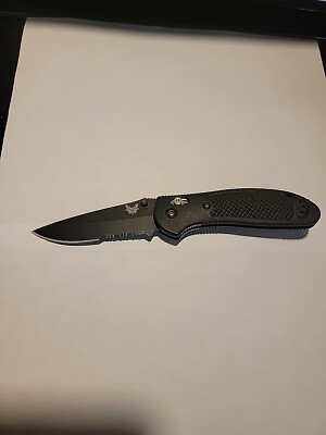  Benchmade 551SBK (Black Serr.) Griptilian Pocket Knife (Discontinued)