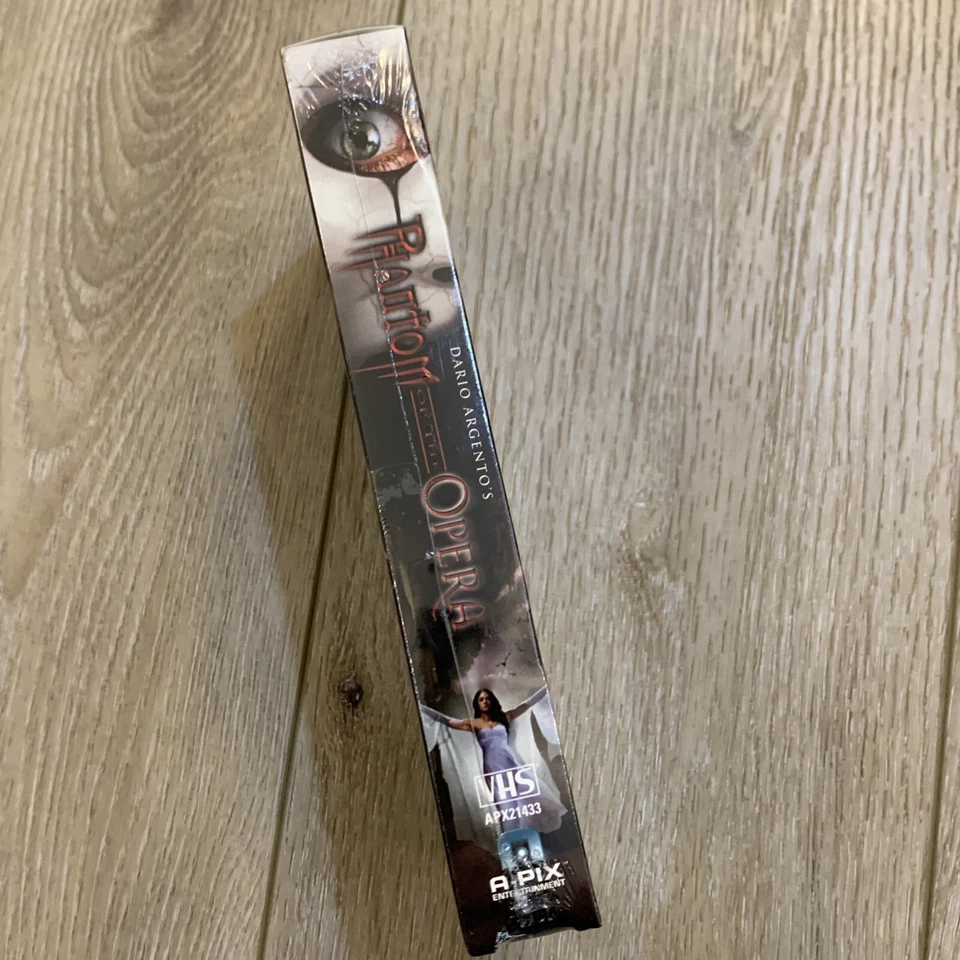 BRAND NEW Phantom Of The Opera (VHS, 1999) Dario Argento RARE Sealed OOP - Image 3 of 4