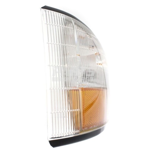 Fits 1992-95 Pontiac Bonneville GM2550149 Left Side Corner Lamp Lens And Housing - Picture 3 of 5