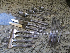 INTERNATIONAL SILVER ROYAL BEAD SET/15 FLATWARE FORKS SPOONS KNIVES  FREE SHIP