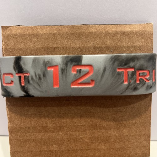 The Hunger Games District 12 tribute rubber bracelet. JB-2 - Picture 6 of 7