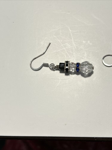 Pretty Glass Crystal Snowman & Rhinestone Pierce Earrings 1 1/2” - Picture 7 of 9