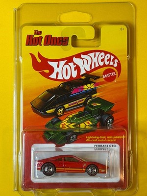 2011 Hot Wheels FERRARI GTO The Hot Ones RED with Diamond Protector   CHASE  