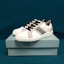 New BZEES by Lifestride Happy Friday Black/White Sneakers Wide Women's Size 10 