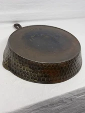 Chicago Hardware Foundry (CHF) Hammered Cast Iron Skillet #889