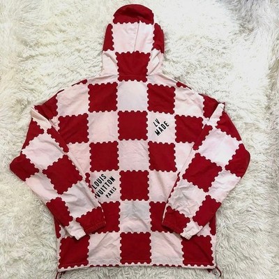最終値引き【LOUIS VUITTON×NIGO】　ルイヴィトン×ニゴー　ダミエ　フリースブルゾン LOUIS VUITTON X NIGO RED/WHITE GIANT DAMIER PRINT WINDBREAKER SIZE