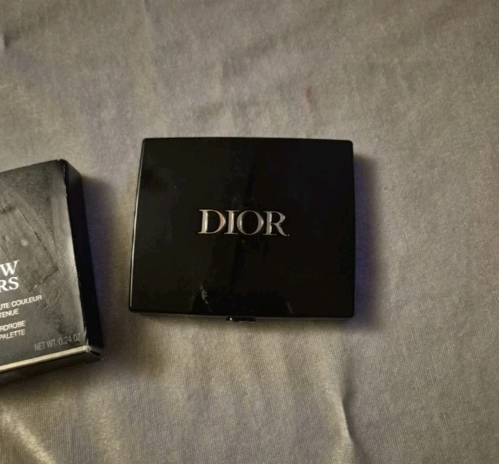 PALETA DE SOMBRAS DE OJOS DIOR DIORSHOW 5 COLORES 669 CACHEMIR SUAVE *LEER POR FAVOR* Foto 3 de 4