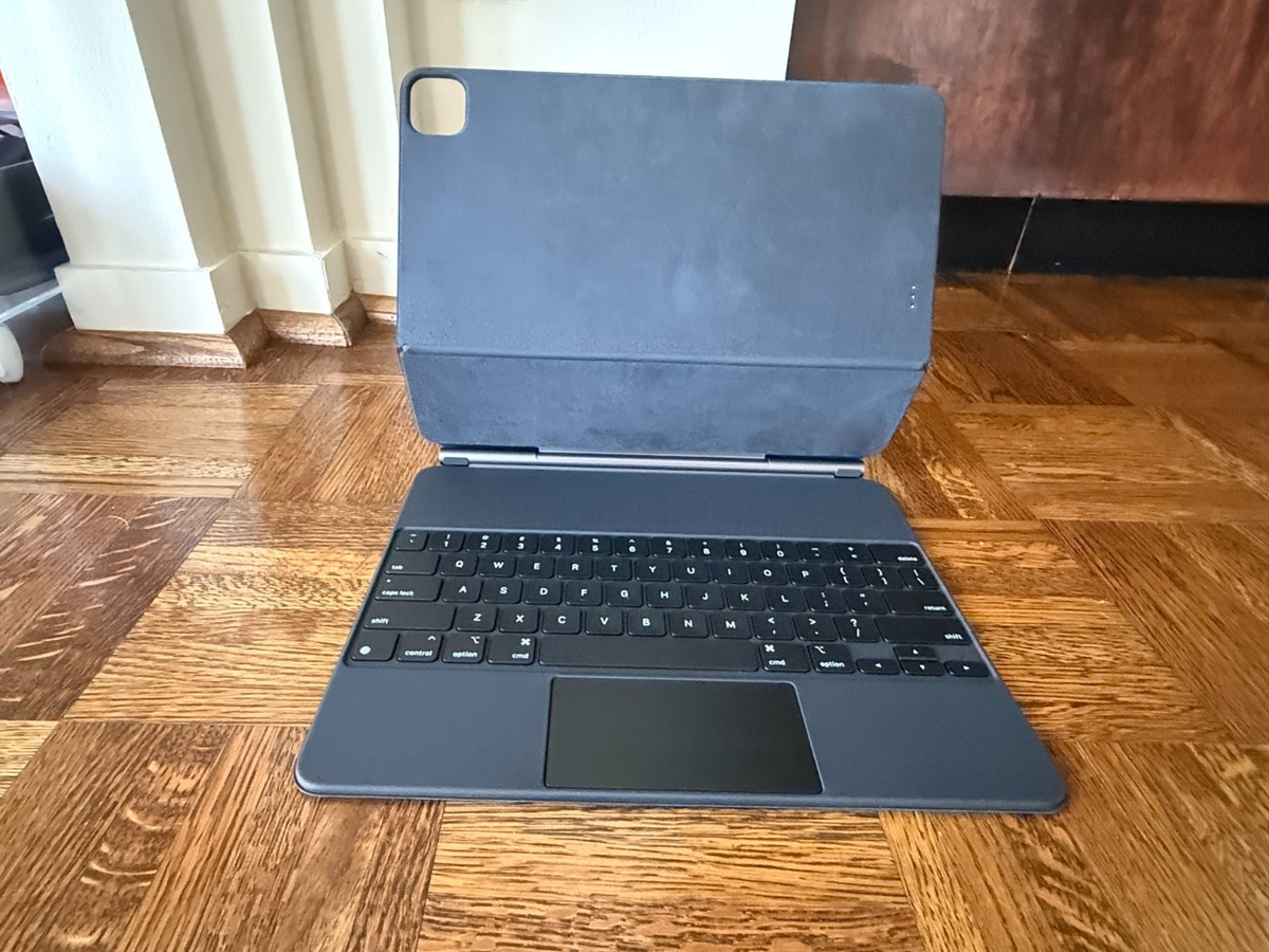 Apple iPad Magic Keyboard Model A2480 for iPad Pro 12.9 3rd