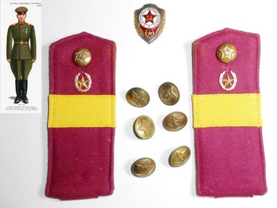 UdSSR Schulterbretter der Infanterietruppen Trachten Uniform + Knöpfe + Schilder Nr.2