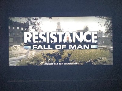 Resistance: Fall of Man für PS3 Platinum/Essentials ''CIB''