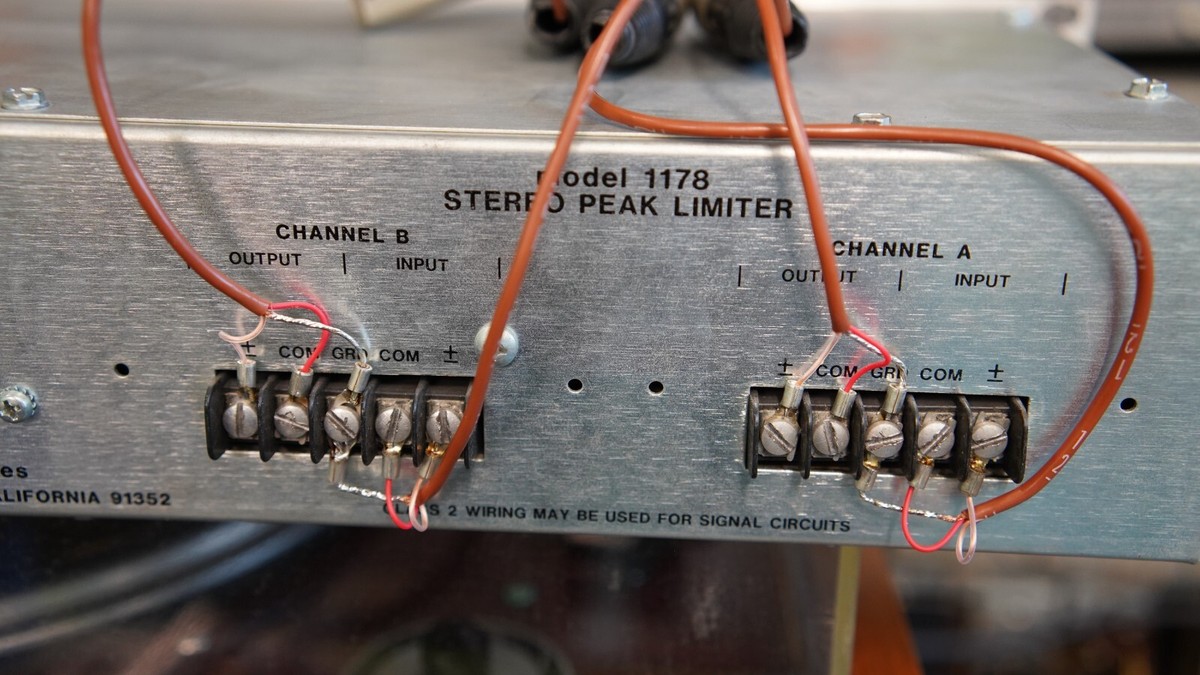 UREI 1178 Dual Peak Limiter in Original Condition /w XLR UREI 1178 Dual Peak Limiter in Original Condition /w XLR