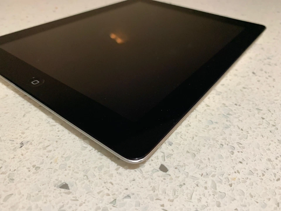 Apple iPad 2 16GB, A1395, Wi-Fi, 9.7in - Black (AU Stock) - Image 4 of 4