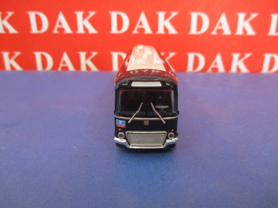 1/87 Modellino Autobus Pullman Fiat 306/3 Cansa Carabinieri - Immagine 3 di 4
