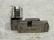 OSTER Symbol 300 Bolt Threading Dies 1-1/2 - 6 NC Threads per Inch 12213 Used