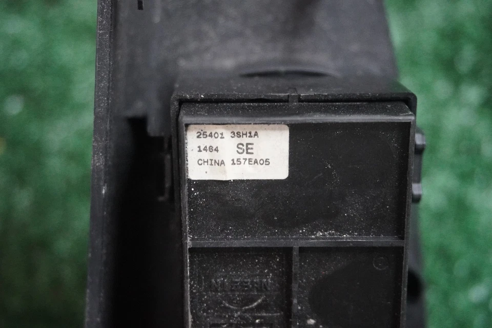 Interruptor de ventana izquierda lado conductor Nissan Sentra 2013 2014 2015 OEM 254013SH1A Foto 4 de 4