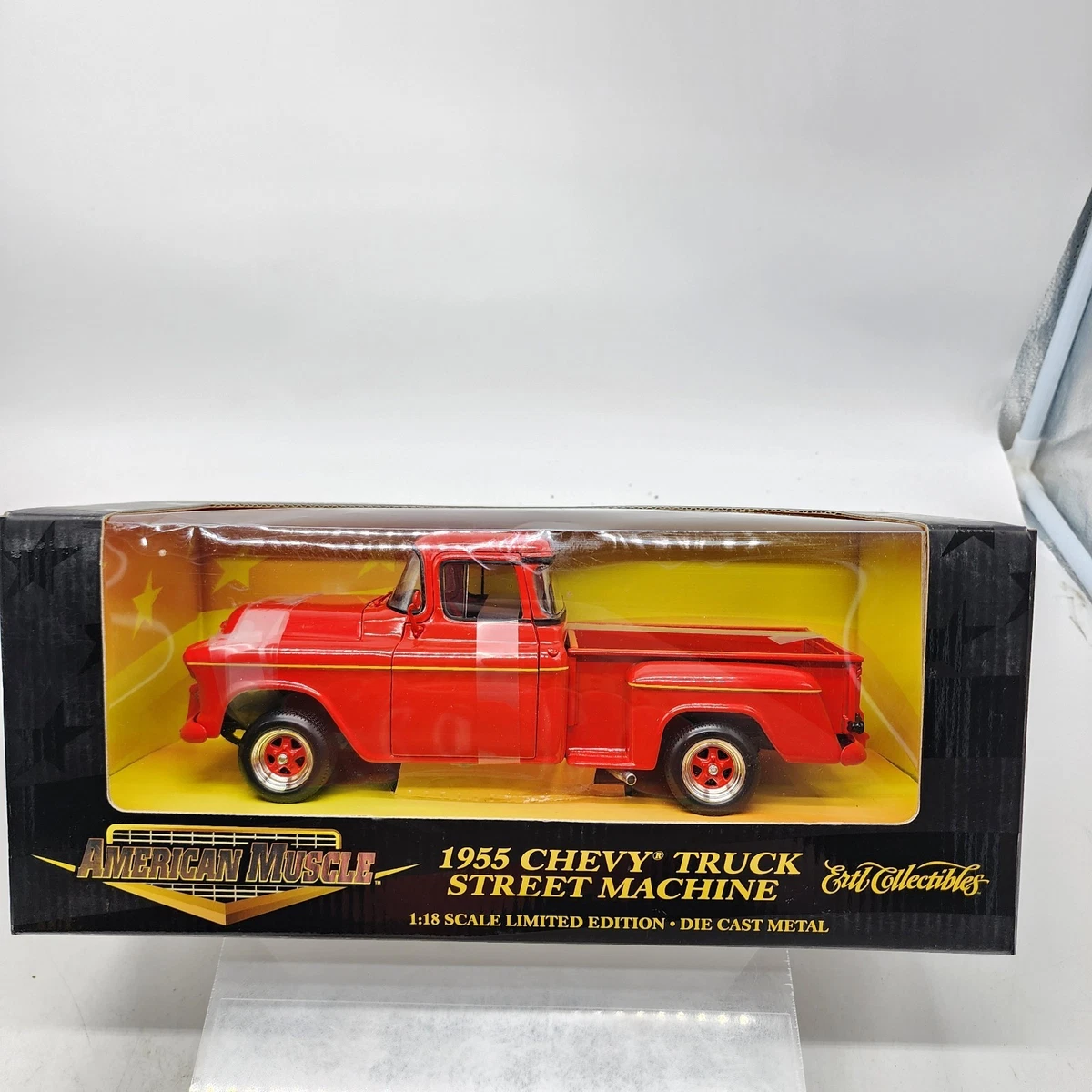 ERTL American Muscle シボレー 3100 カメオ ピック赤 【公式通販】
