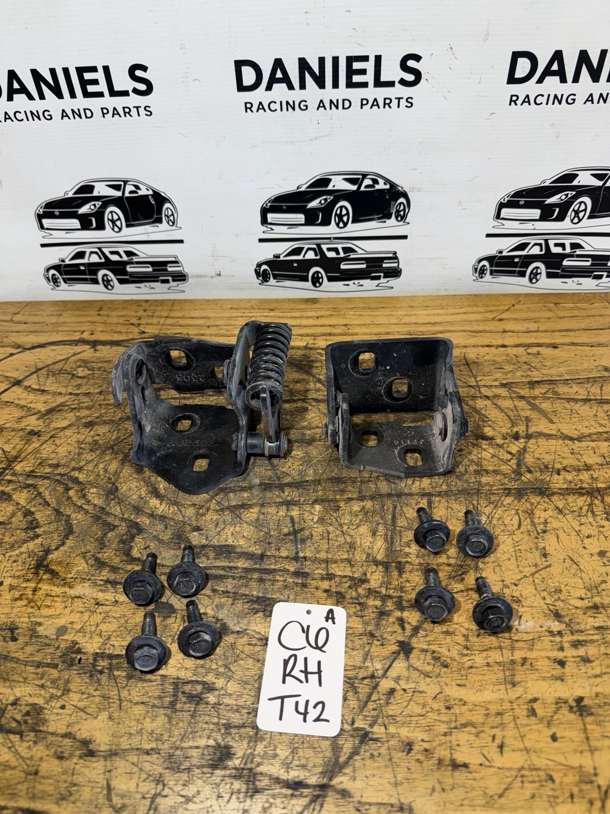 Chevrolet Corvette 2005-2013 Front Right Lower Door hinges Set