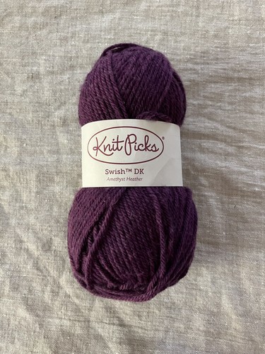 Knit Picks Swish DK 100 % Superwash Merinowolle Amethyst meliert 123 Yard/50 grms - Bild 2 von 4