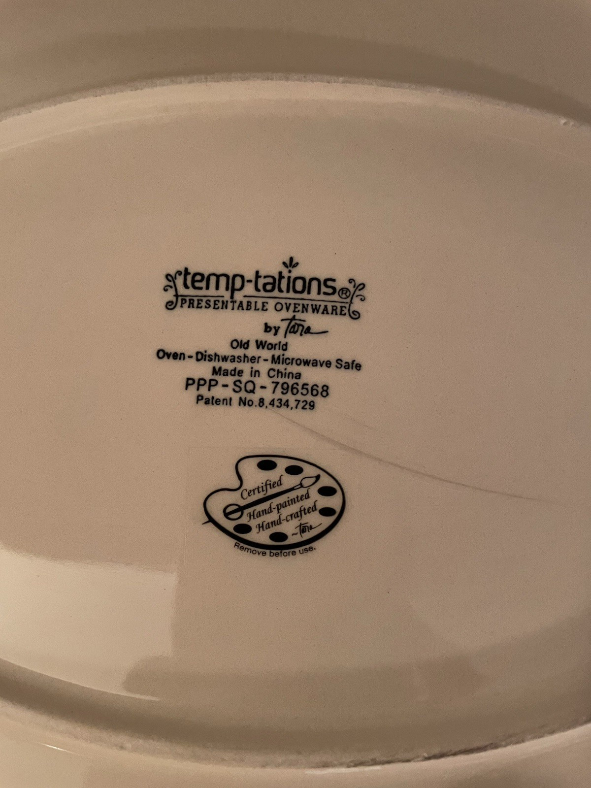 Temptations by Tara Old World Harvest/Fall 3 Quart Oval Baking Dish w Tray & Lid