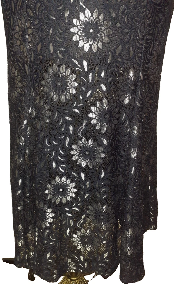 Maxi Vestido EN FOCUS STUDIO Talla 14 Azul Marino Plateado Encaje Brillante Sin Mangas Elástico Foto 3 de 4