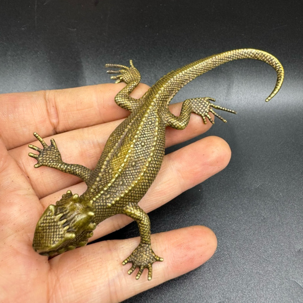 75g Ancient Chinese Handcrafted Brass Exquisite lizard statues gift 30