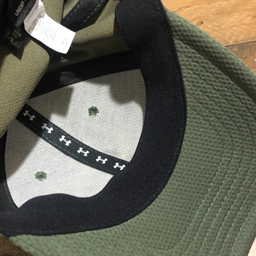 Under Armour Hat Fitted Cap YOUTH Extra Small Olive Green Neon Green XS Outdoor - Picture 8 of 10
