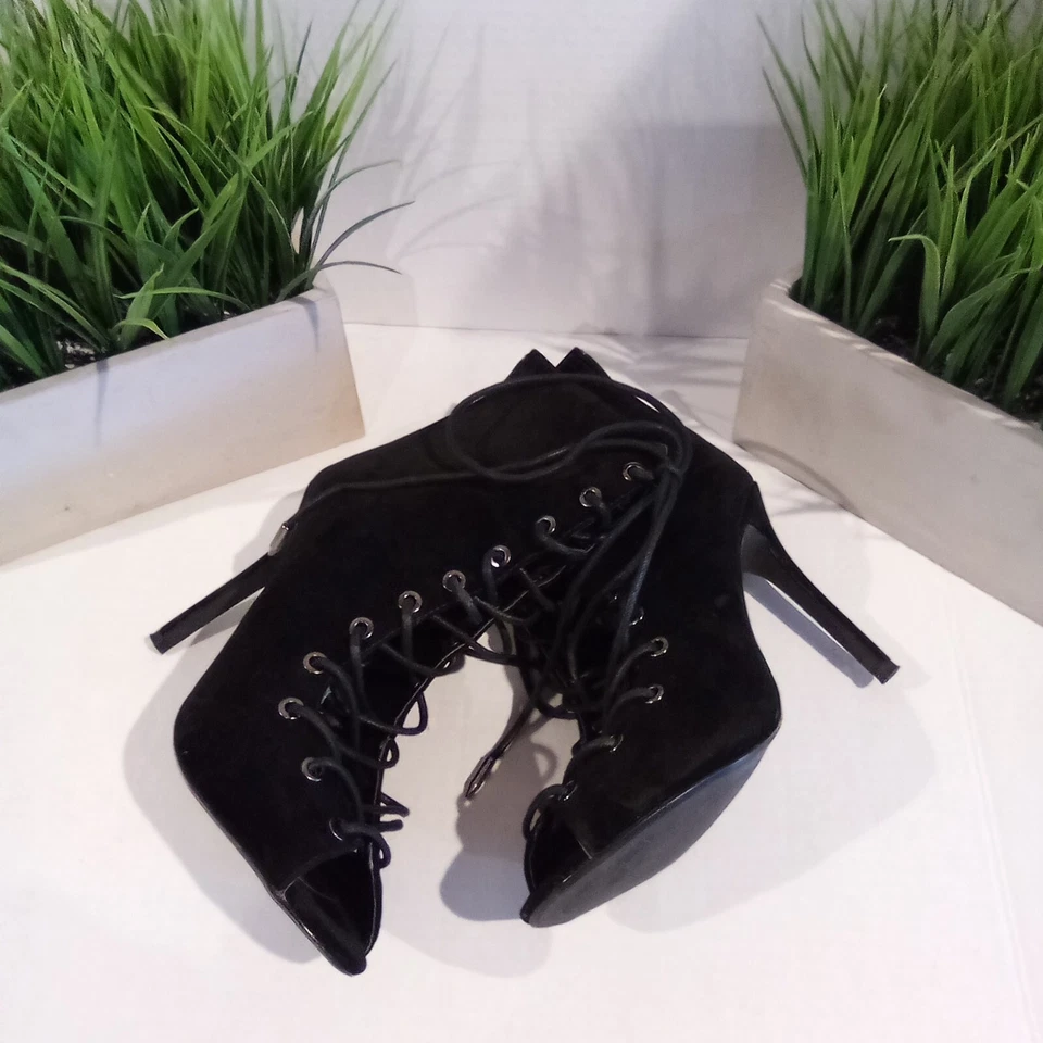 Shoe Republica Shoes Women's Size 9 Black La Keyle Boots Peep Toe Suede  - Image 4 of 4