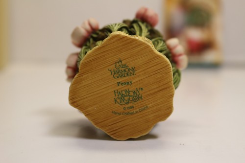 1998 HARMONY KINGDOM Lord Byron's Harmony Garden Ladybug “Peony” w/Box Retired - Picture 8 of 10