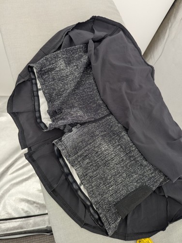 Gonna LULULEMON NERA schiena plissettata SKORT taglia 8 reg pickleball tennis - Foto 6 di 10