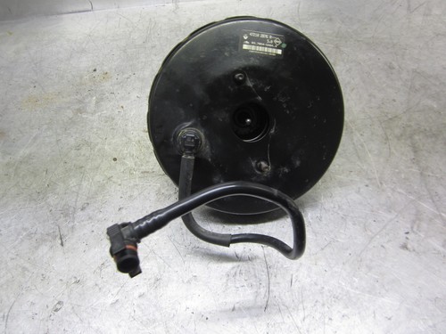 Dacia Duster 2012 1.5 dCi  Bremskraftverstärker Bremskraft Verstärker 472102876R