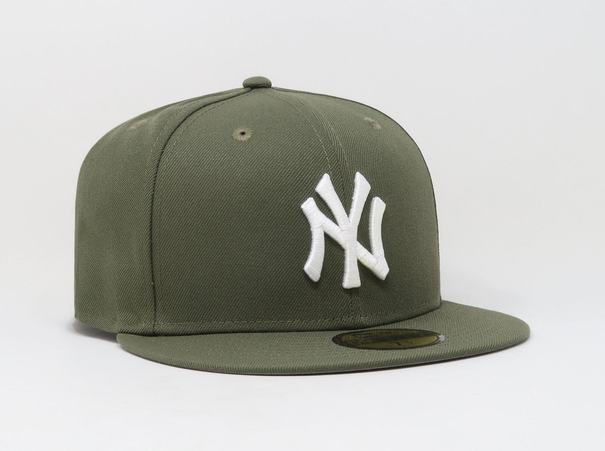 New Era Men's MLB New York Yankees Basic 59Fifty Fitted Hat