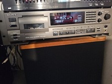 SONY PCM-2300 Illuminated bay DAT Player Recorder Deck In Working Condition