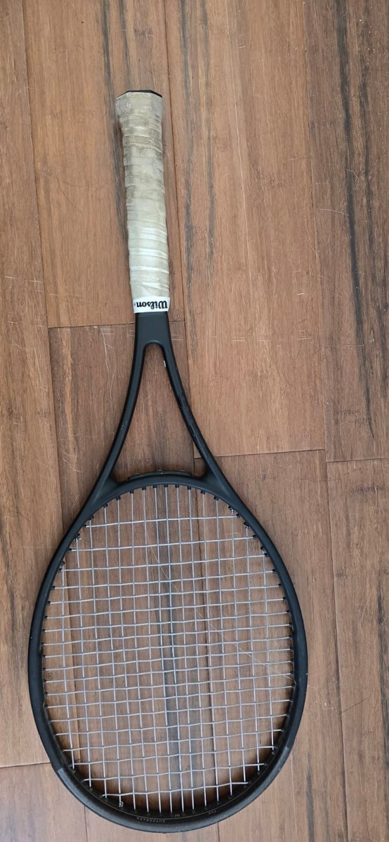 【美品】Wilson PRO STAFF RF97 V13 G3 ウイルソン WILSON PRO STAFF RF97 v13 TENNIS RACQUET 340g Roger Federer