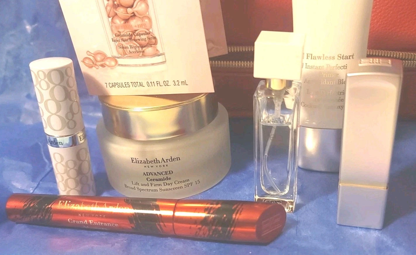 NEW Elizabeth Arden Ceramide Hyaluronic Acid Capsules Hydra-Plumping Serum-Bag