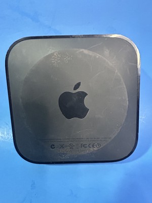 Apple TV Model A1427 (3rd gen.) Media Streamer - Power, HDMI and Remote Inc.