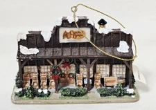  2005 Cracker Barrel Old Country Store Christmas Hanging Ornament RETIRED