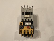 Allen-Bradley 100-A09NJ3 Series B Contacto with an Allen-Bradley 193-BSB42 / B