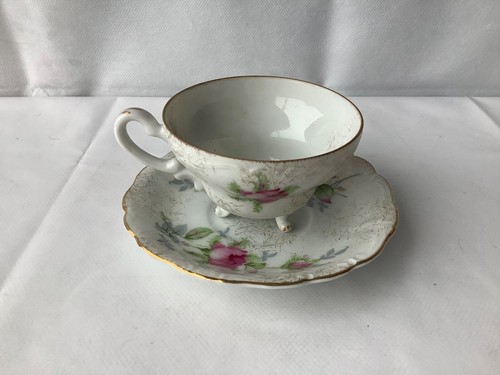 Lefton 3 Footed Cup & Saucer in Dresden Rose - Picture 3 of 7