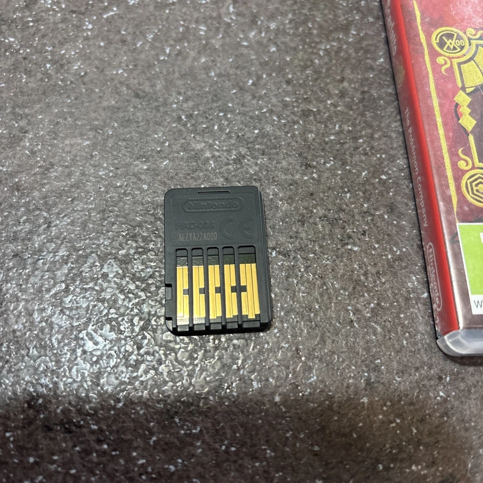Nintendo Switch Pokemon Scarlatto, foto 3 di 5
