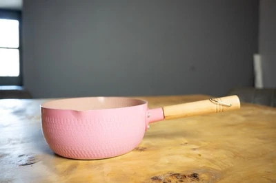 casserole tout feux rose, 18 cm - Photo 1/2