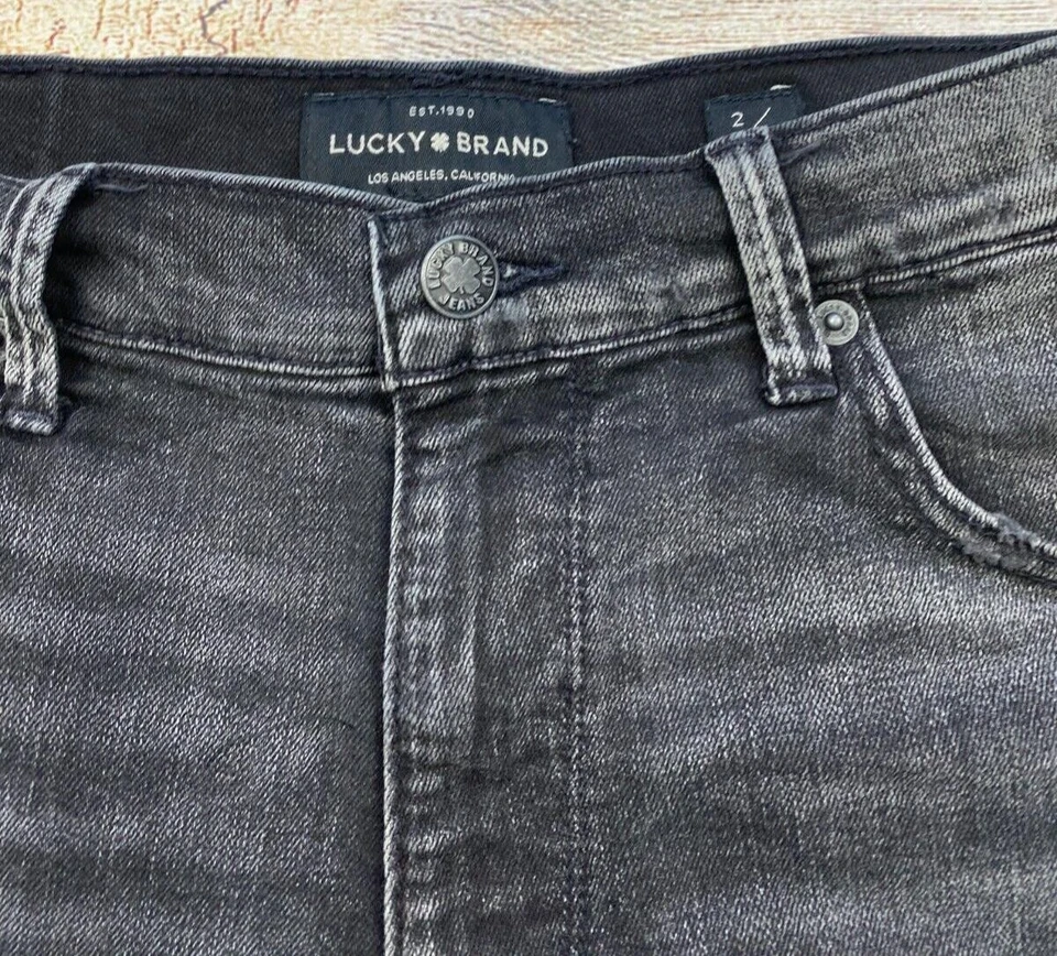 Pantalón Corto Lucky Brand Tiro Alto Talla 2 26 Negro Denim Jean Botín Pantalones Cortos Envejecido Foto 3 de 4