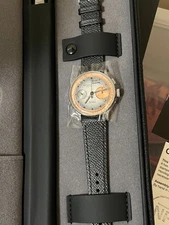 Studio Underd0g Salmon Salm0n 03 wrist watch swiss movement