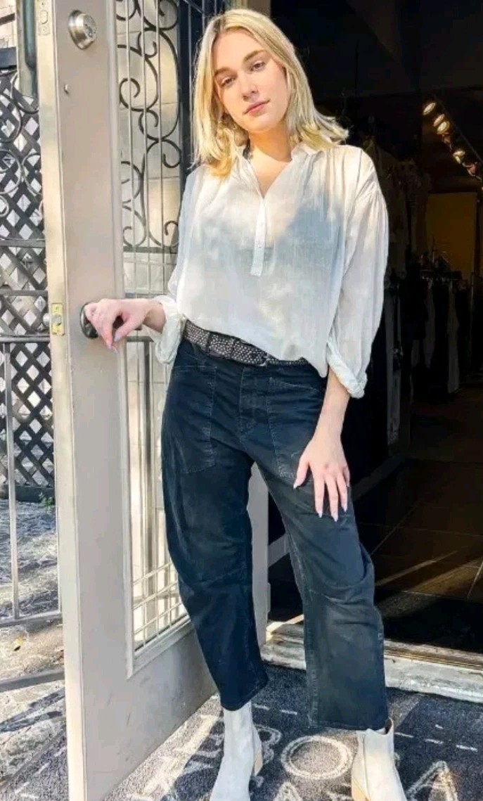 Foto 1 di 9