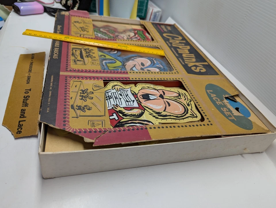 Juego de cosas y encaje The Three Chipmunks Alvin Theodore Simon caja de colección Foto 2 de 4