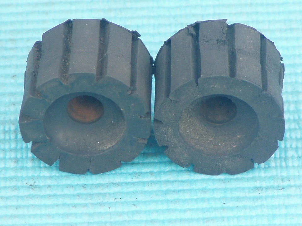 Cauchos del tanque de combustible delantero Honda CL450 CB750 CB350 CB500 CB550 CL350 CB450 Foto 3 de 4