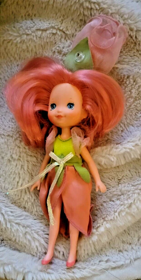 MUÑECA KENNER 1984 PÉTALO ROSA 1984 MUÑECA KENNER TOYS Y SOMBRERO SOLO 8" Foto 3 de 4