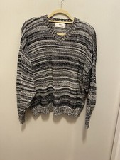 Ladies 525 made in America black & white V neck sweater size one size, large